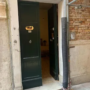 Apartment Melusina Budget 
