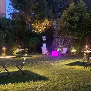 Riari Garden 5*, Rom Italien