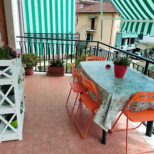 Apartamento Yellow Submarine Freeparking Petfriendly Rapallo