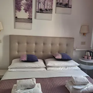 Castelfidardo Roma