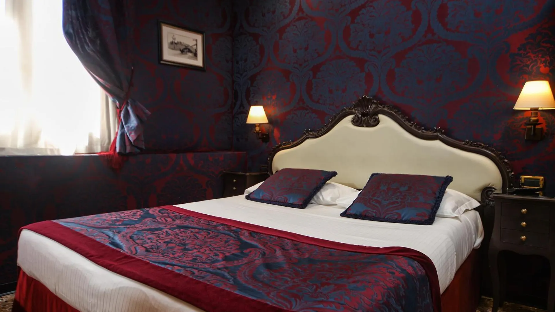 Locanda Antica Venezia Guest house